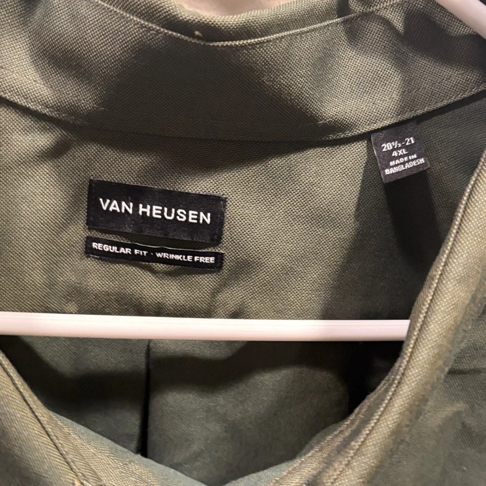 🔥2/$10 3/$12 Van Heusen Men's 4XL  Button Down Shirt - Olive Green - Picture 5 of 6